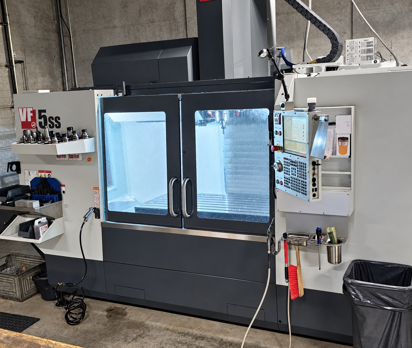 Haas CNC-fræser